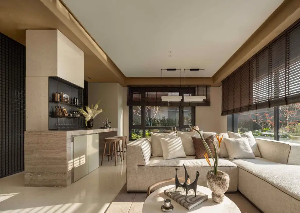 Natural Wood Interior Rendering 14 cover rendering